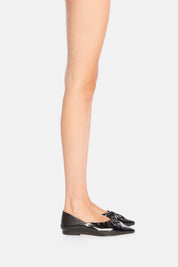 BALLERINA KIBAR NERA