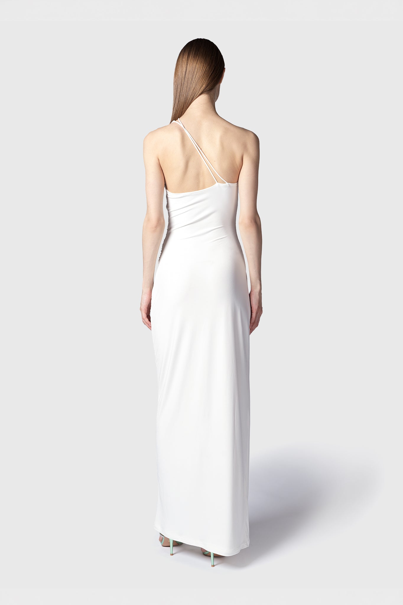 arutas-abito-lungo-bianco-con-spacco-twentyfourhaitch_1_1.jpg